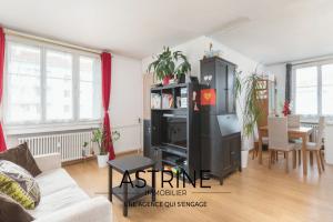 Picture of listing #322933199. Appartment for sale in Lyon