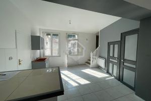 Picture of listing #322940544. Appartment for sale in Noyon