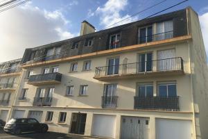 Picture of listing #322943845. Appartment for sale in Landerneau