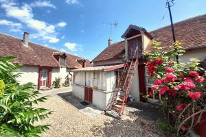 Picture of listing #322947047. Appartment for sale in Saint-Christophe-en-Bazelle
