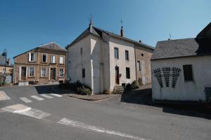 Picture of listing #322993241. House for sale in Cussy-en-Morvan