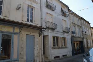 Picture of listing #322994147. House for sale in Duras