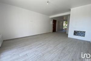 Thumbnail of property #323116799. Click for details