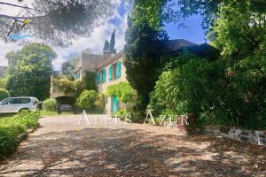 Picture of listing #323131283. House for sale in Villeneuve-Loubet