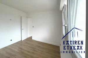 Picture of listing #323221390. Appartment for sale in Biarritz