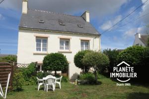 Picture of listing #323311963. House for sale in Pont-Croix