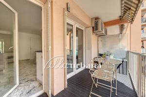 Picture of listing #323325408. Appartment for sale in Juan-les-Pins