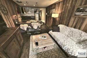 Picture of listing #323338155. Appartment for sale in Val-d'Isère
