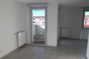 Picture of listing #323382323. Appartment for sale in Feyzin