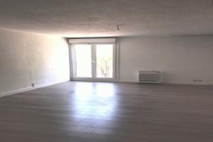 Picture of listing #323464874. Appartment for sale in Le Castellet