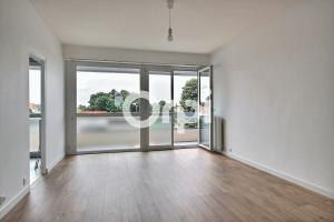 Picture of listing #323476787. Appartment for sale in Pau