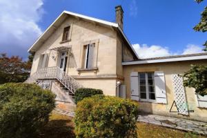 Picture of listing #323480015. House for sale in Cussac-Fort-Médoc