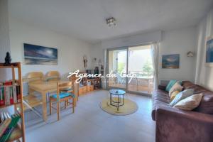 Picture of listing #323489224. Appartment for sale in Saint-Raphaël