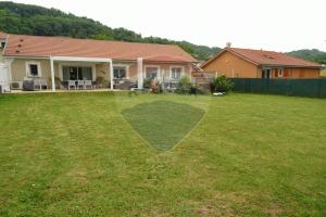 Picture of listing #323590020. House for sale in Cessieu
