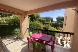 Picture of listing #323665399. Appartment for sale in Bandol