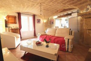 Picture of listing #323668829. House for sale in Uzès