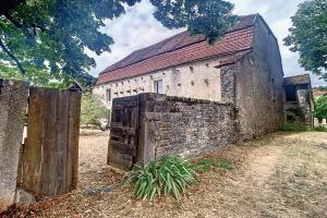 Photo de l'annonce nº 323683987. Maison à vendre sur Varaire