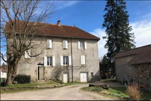 Picture of listing #323684087. Building for sale in Figeac
