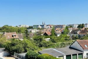 Picture of listing #323700063. Appartment for sale in Lucé