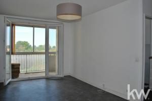 Picture of listing #323727895. Appartment for sale in Perpignan