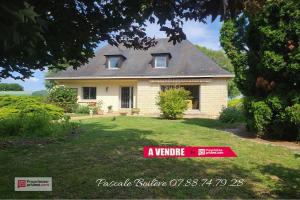 Picture of listing #323740221. House for sale in Saumur