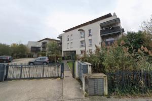 Picture of listing #323850070. Appartment for sale in Floirac