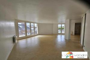 Picture of listing #323881523. Appartment for sale in Saint-Just-en-Chaussée