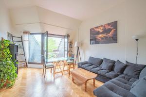 Picture of listing #323898118. Appartment for sale in Versailles