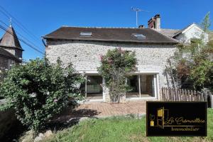Picture of listing #323928190. House for sale in Dourdan