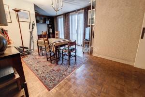 Picture of listing #323974326. Appartment for sale in Paris