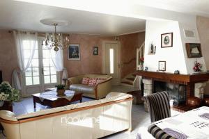 Picture of listing #324005561. House for sale in Sainte-Luce-sur-Loire