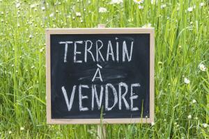Photo de l'annonce nº 324006598. Terrain à vendre sur Chemillé-en-Anjou