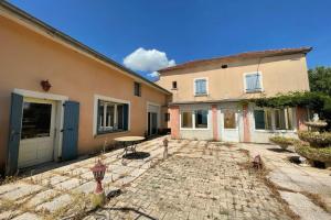 Picture of listing #324097822. House for sale in Châteauneuf-de-Galaure