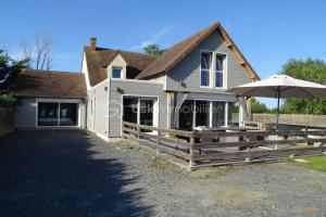 Picture of listing #324100048. House for sale in La Rivière-Saint-Sauveur