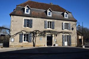 Picture of listing #324118481. House for sale in Carennac