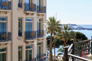Picture of listing #324153809. Appartment for sale in Cannes