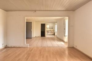 Picture of listing #324174847. Appartment for sale in Solliès-Pont