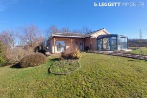 Picture of listing #324199990. House for sale in Montbron