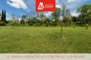 Picture of listing #324213828. Land for sale in Crépol