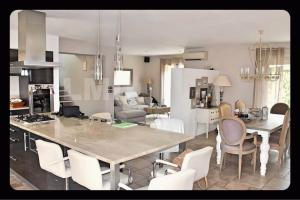 Picture of listing #324258110. House for sale in Carcassonne