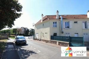 Photo de l'annonce nº 324356479. Maison à vendre sur Croissy-sur-Seine
