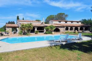 Picture of listing #324380225. House for sale in Fréjus