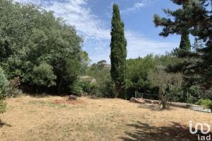 Picture of listing #324401369. Land for sale in Nîmes