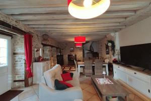 Picture of listing #324431544. House for sale in Alençon