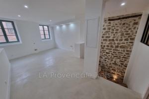 Picture of listing #324465368. Appartment for sale in Saint-Maximin-la-Sainte-Baume