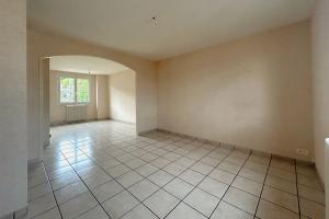 Thumbnail of property #324465459. Click for details