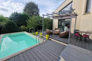 Picture of listing #324482633. House for sale in Champs-sur-Marne