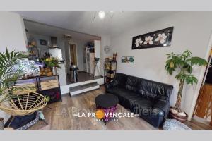 Picture of listing #324482842. Appartment for sale in Trets