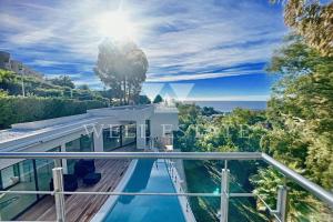 Picture of listing #324645993. House for sale in Cannes