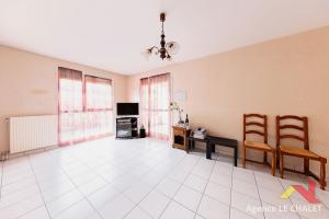 Picture of listing #324662777. Appartment for sale in Orly